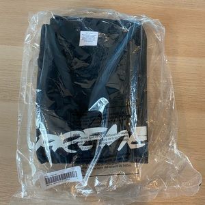 Supreme Futura Logo Tee Black Medium FW2020